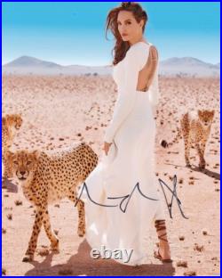 ANGELINA JOLIE Signed Autographed 8x10 Photo