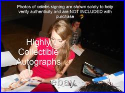 Alyssa Sutherland Signed 11x14 Photo Autograph Psa Dna Coa Vikings