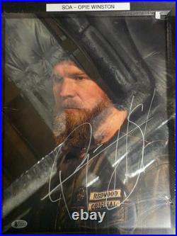 Authentic Autographed Photo of Ryan Hurst 11x14, COA INCLUDED