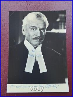 Autograph Laurence Olivier English Actor signed photo