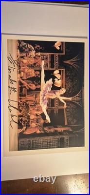 Autographed picture of Elisabeth Platel