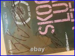 BTS signed / autographed SKOOL LUV AFFAIR boy in luv album mwave / no photo card