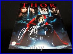 CHRIS HEMSWORTH ORIGINAL SIGNED / AUTOGRAPHED 8x10 AVENGERS THOR PHOTO withCOA