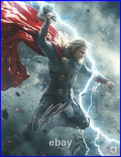 Chris Hemsworth Signed Autograph 11x14 Thor Photo Bas Beckett Marvel Avengers