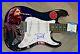 DAVID-DAVE-GROHL-SIGNED-FOO-FIGHTERS-CUSTOM-RARE-F-S-ELECTRIC-GUITAR-WithPROOF-BAS-01-ywns