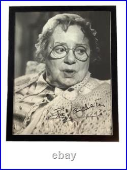 ELSA LANCHESTER HAND SIGNED AUTOGRAPH FRAMED PHOTO 8.5 x 10.5