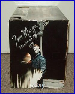 Halloween SIGNED 10x Box Set Michael Myers Night He Came Home Neca Figure mask