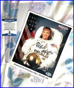 Heidi Stefanyshyn-Piper STS-115 &126 signed NASA astronaut RARE KSC with BECKETT