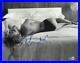 Hot-Sexy-Sienna-Miller-Signed-11x14-Photo-Authentic-Autograph-Beckett-Hologram-4-01-zk