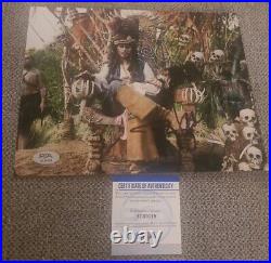 Johnny Depp Signed 8x10 Photo Pirates Of Caribbean Psa/dna Authentic #al59119