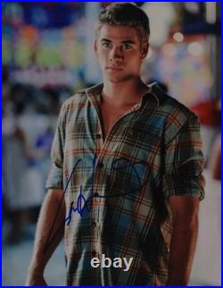 Liam Hemsworth Signed Autographed Color Glossy 11x14 Photo
