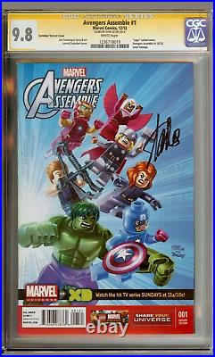 Marvel Avengers assemble #1 Varian edition Lego signed Stan Lee 9.8 CGC 2014