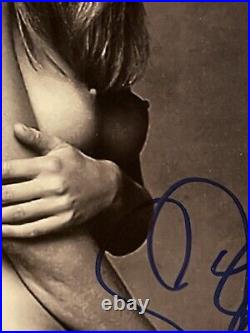 Original Elle Macpherson Autographed 8X10 Photo Dual COAs