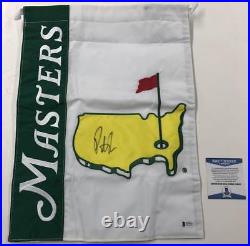 Patrick Reed Signed 2018 Masters Flag Authentic Autograph Proof Beckett Coa B