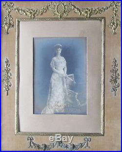 Queen Mary Signed Autograph Photo 1911-1912 in Antique Ormolu Frame