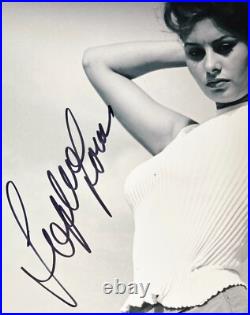 SOPHIA LOREN Autograph SIGNED 8x10 PHOTO PSA/DNA CERTIFIED AUTHENTIC AB99313