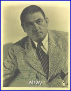 VICTOR McLAGLEN AUTOGRAPHED SIGNED PHOTOGRAPH