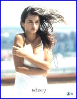 W@W Penelope Cruz Signed Autograph Sexy 11X14 PHOTO Beckett BAS