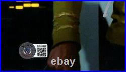 WILLIAM SHATNER & SUSAN HOWARD Mara Signed STAR TREK 11x14 Photo BAS #AB43200